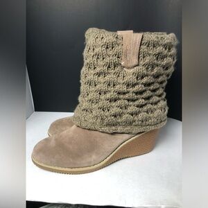Dr. Scholl's Taupe Knit Wedge Boots size 10